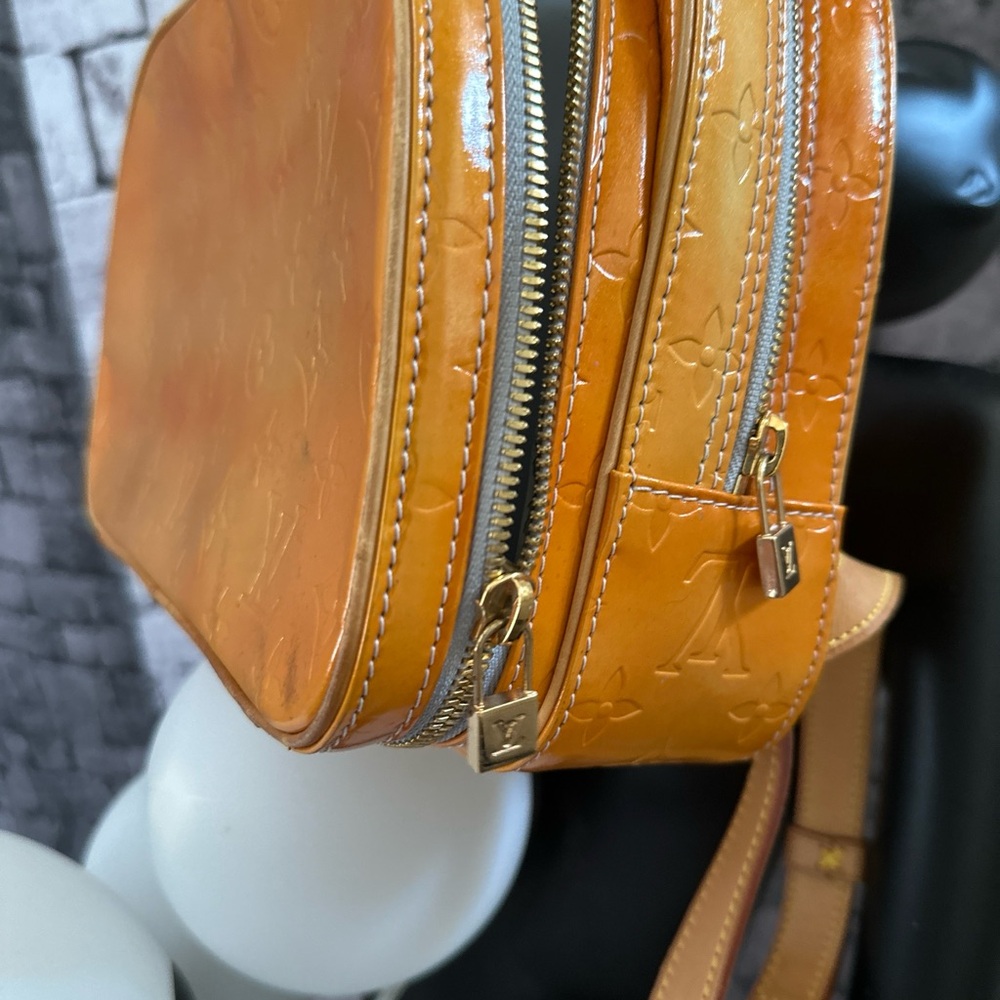 Authentic Louis Vuitton Vernis Murray Backpack Yellow - Picture 11 of 16